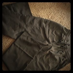 🏥 NWOT Scrub pants 🏥